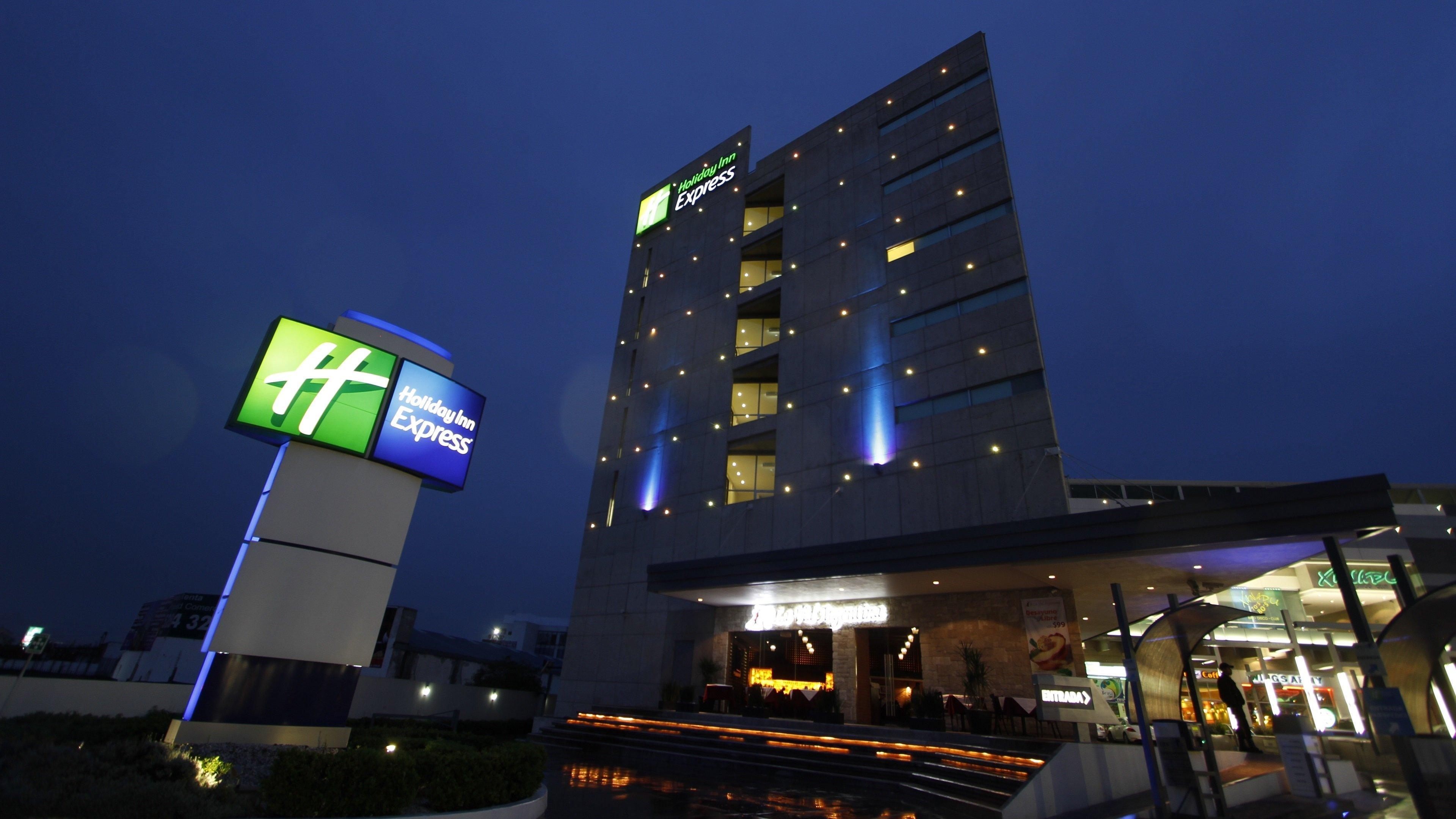 Holiday Inn Express Toluca Galerias Metepec By Ihg Esterno foto