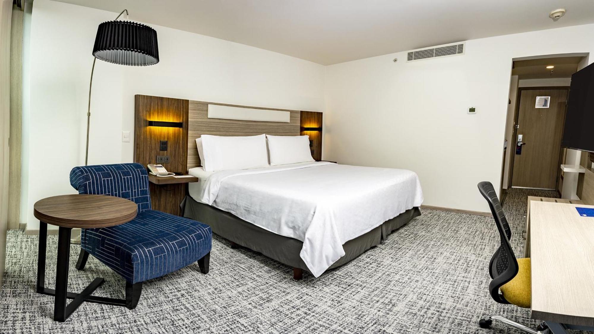Holiday Inn Express Toluca Galerias Metepec By Ihg Esterno foto
